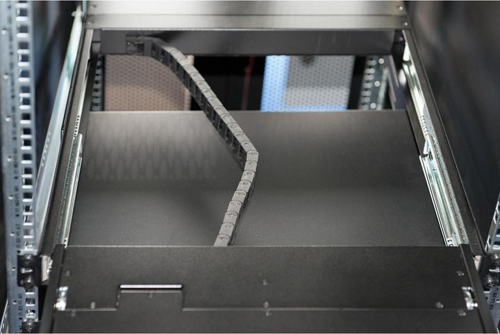 Actual product image Digitus modular console with 483cm 19inch TFT 16 port KVM & touchpad German keyboard RAL 9005 -...