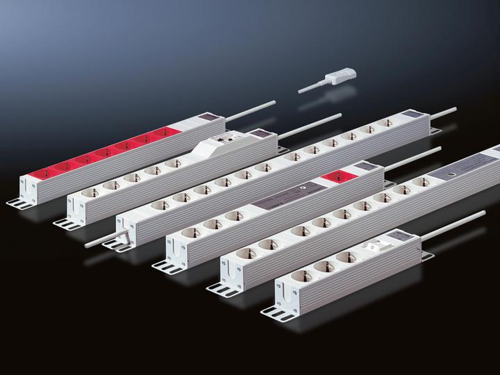 Image du produit Rittal Bâtis de prises dans un canal en aluminium, 230 VAC (7 x, PECO 7/5, 2 m)