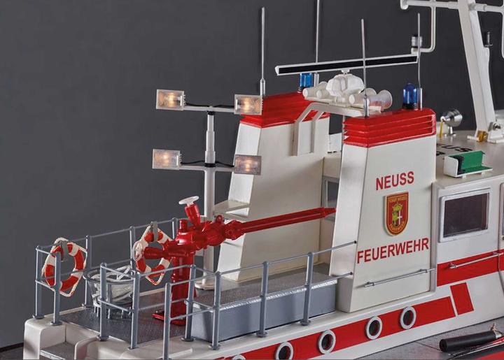 Actual product image Romarin Fireboat FLB-1 Construction Kit 1:25