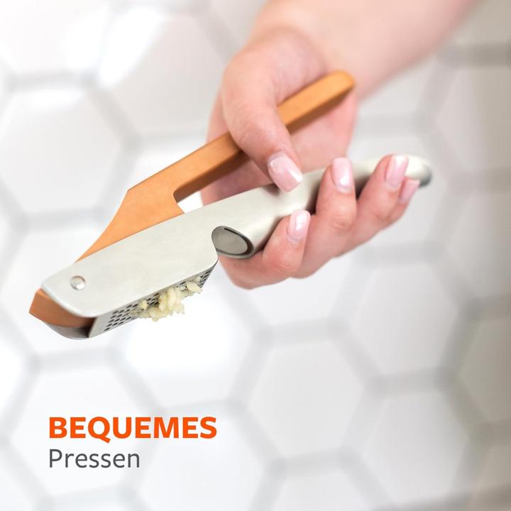 Produktbild Full Circle Home Knoblauchpresse Easy-Clean Crushed It