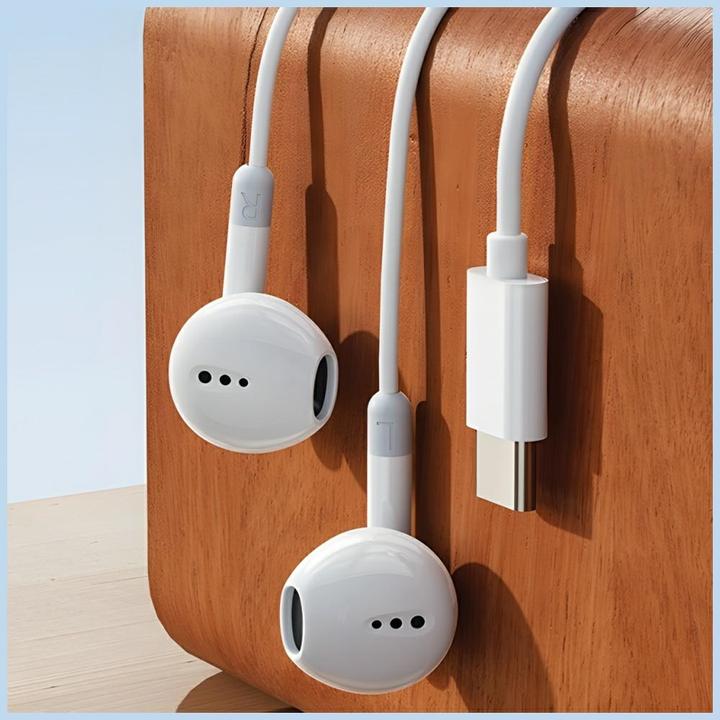 Actual product image Awei słuchawki stereo PC-6T USB-C czarny/black (Cable)