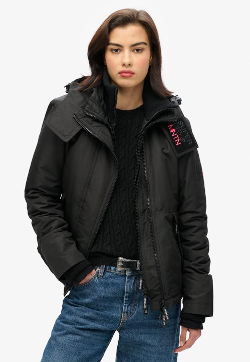 Produktbild Superdry Mountain Windjacke mit Kapuze (10XL)
