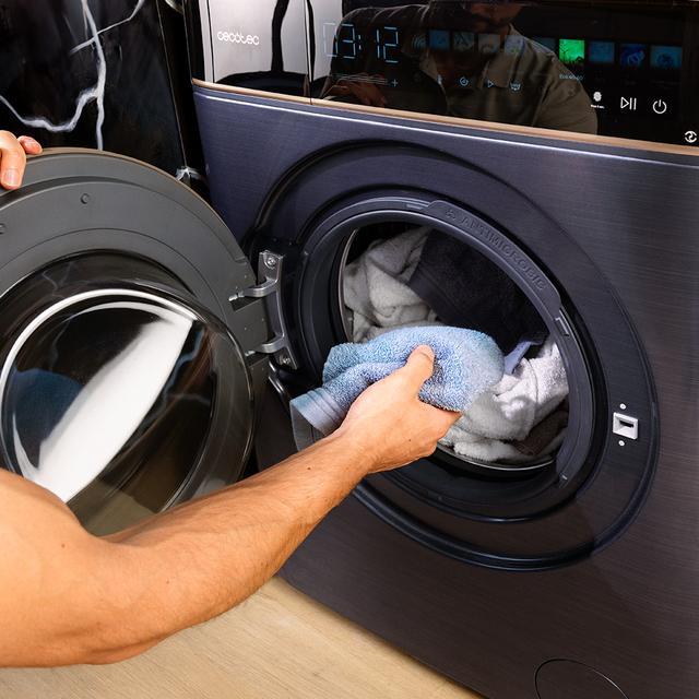 Actual product image Cecotec Bolero DressCode 9900 Inverter FullColor Ice Blue A (9 kg, Left)