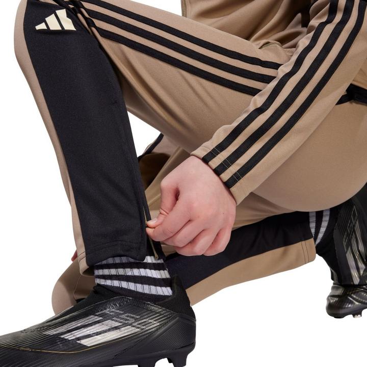 Produktbild Adidas Squadra 25 Jogginghosen Training (152)