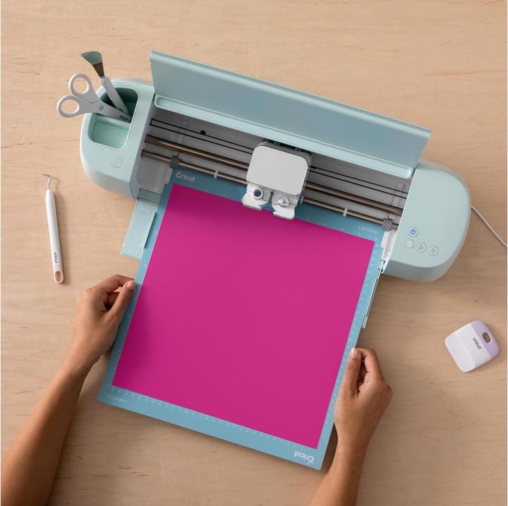 Image du produit Cricut Film vinyle activé par la chaleur 30 x 60 cm, magenta/rose clair