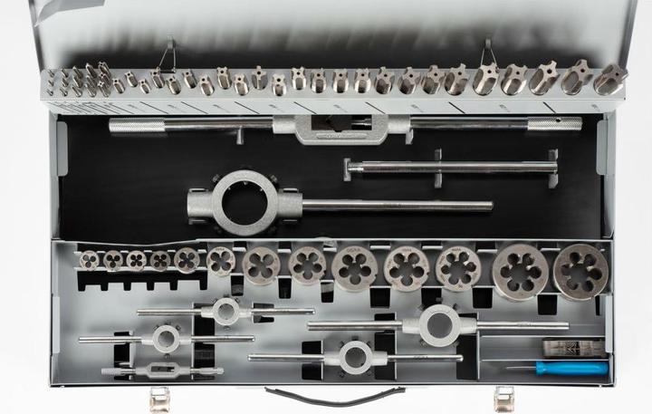 Produktbild GSR HSS DIN Gewindeschneidsortiment M3-M24 mit Haltewerkzeugen