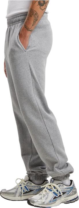 Produktbild Urban Classics Basic Essential Trainingshose (5XL)