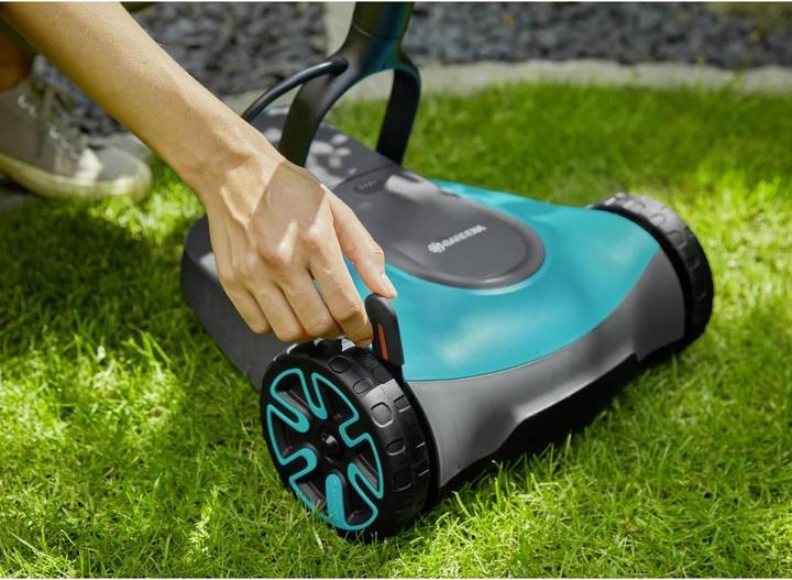 Actual product image Gardena HandyMower 22/18V P4A Ready-To-Use Set (Rechargeable battery operated)