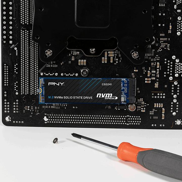 Produktbild PNY 1 To NVMe Gen4 M.2 - CS2241 (1000 GB, M.2 2280)