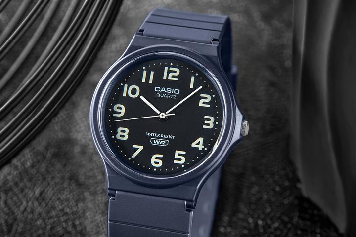Produktbild Casio MQ-24UC-2BDF Uhr + BOX