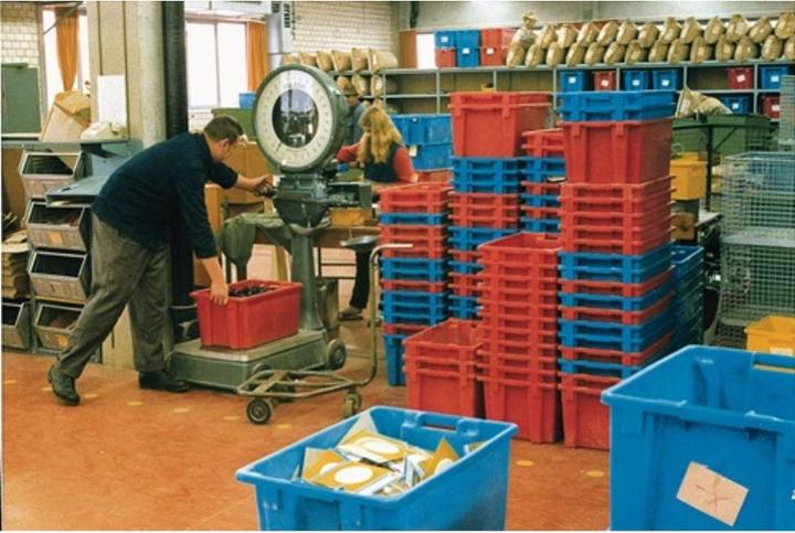 Produktbild HP Autozubehör Drehstapelbehälter PP blau L600xB400xH300mm