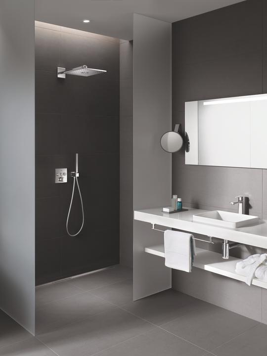 Actual product image Grohe Linear Single Hand Basin Mixer S-Size