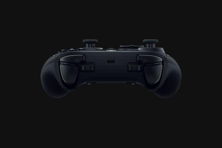 Actual product image Razer Wolverine V3 Pro 8K (PC)