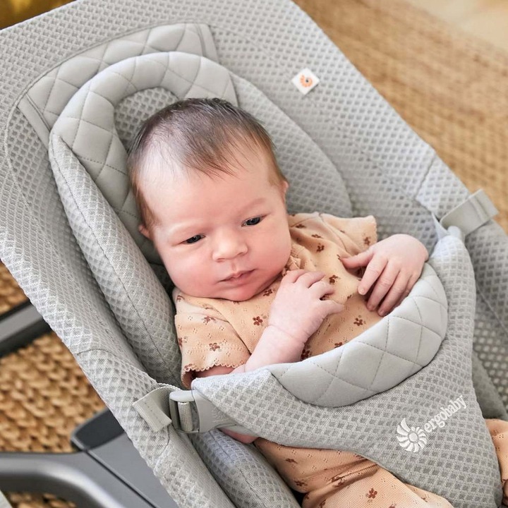 Actual product image Ergobaby 3-In-1 Evolve Babywippe Mesh inkl. Spielbügel