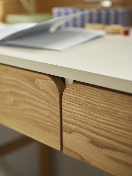 Actual product image Vertbaudet Schreibtisch