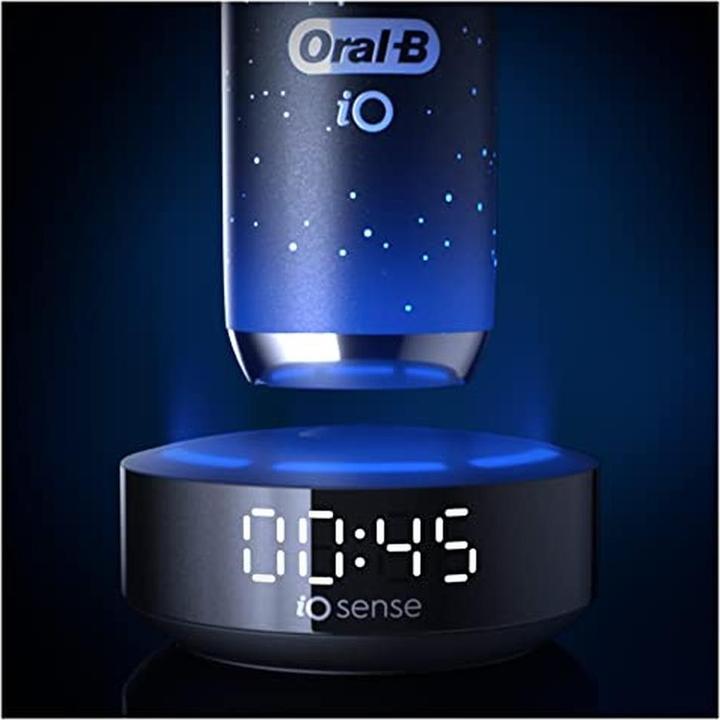 Actual product image Oral-B iO Series 10 (Oscillating toothbrush)