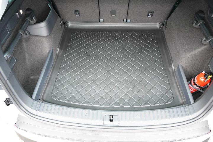 Actual product image Aristar Boot tray