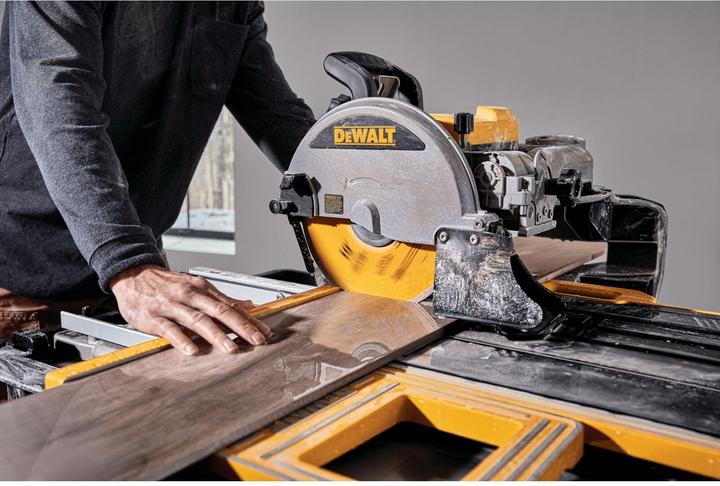 Image du produit DeWalt Scie à carrelage 1600W (Scies)