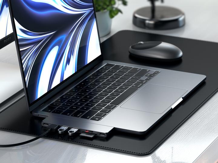Produktbild Satechi Pro Hub Slim (USB-C, 7 Ports)