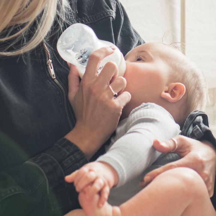 Image du produit Tommee Tippee Tétine Easi-Vent Embout pour biberon Rond Débit rapide