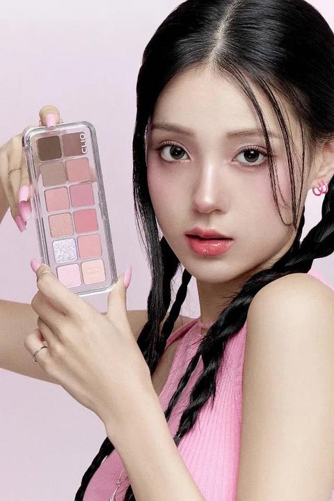 Produktbild Clio Pro Eye Palette Air Luxury (01 Coral Studio)