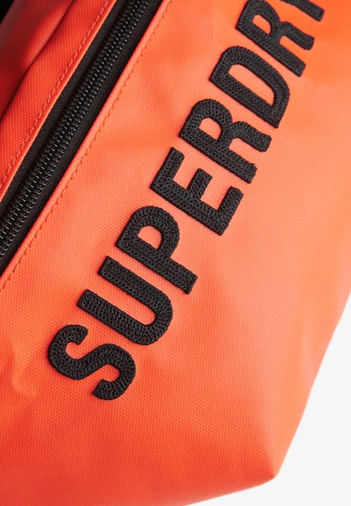 Produktbild Superdry Tarp Core Bauchtasche