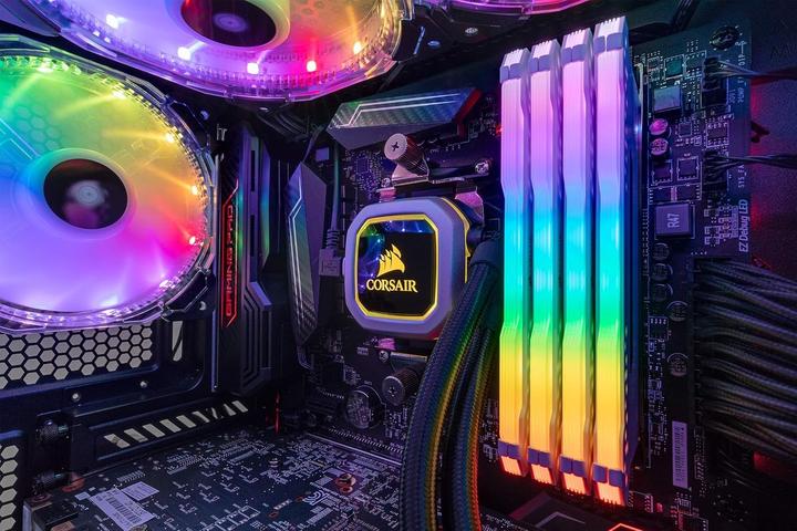 Produktbild Corsair Vengeance RGB Pro (2 x 32GB, 3600 MHz, DDR4-RAM, DIMM)