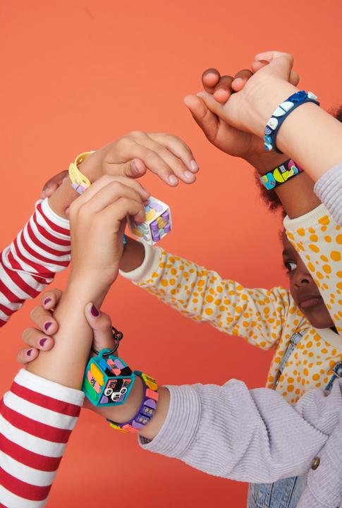 Actual product image LEGO Ocean bracelet with pendants (41942, LEGO Dots)