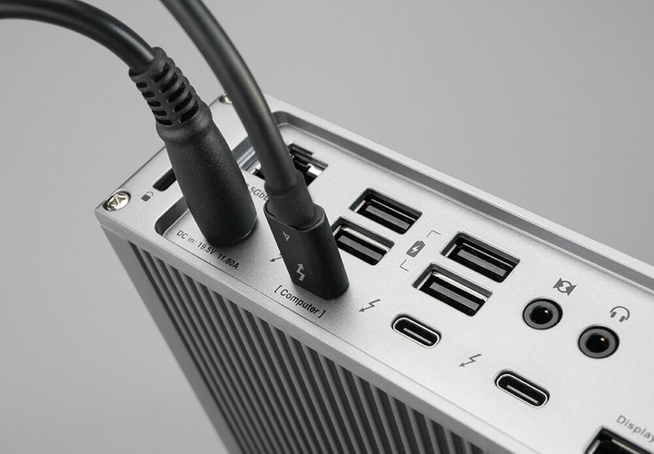 Produktbild CalDigit TS4 (Thunderbolt, 18 Ports)