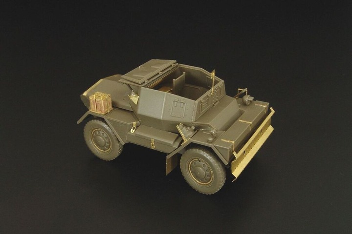 Actual product image Hauler Scout Car Dingo Mk II (Tamiya)