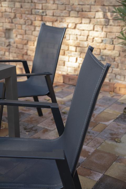 Actual product image Acamp Set 4x URBAN stacking chairs anthracite-carbon + 1x EXTENSIO extending table 160+60x98cm