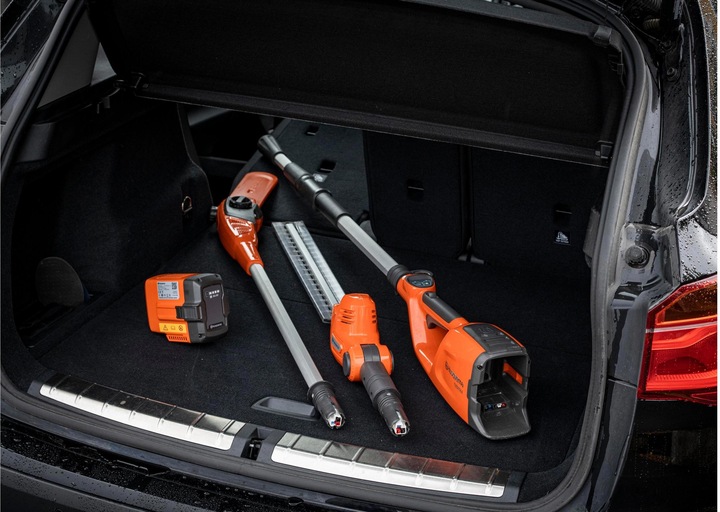 Actual product image Husqvarna 120iTK4-PH (Battery chain saw)