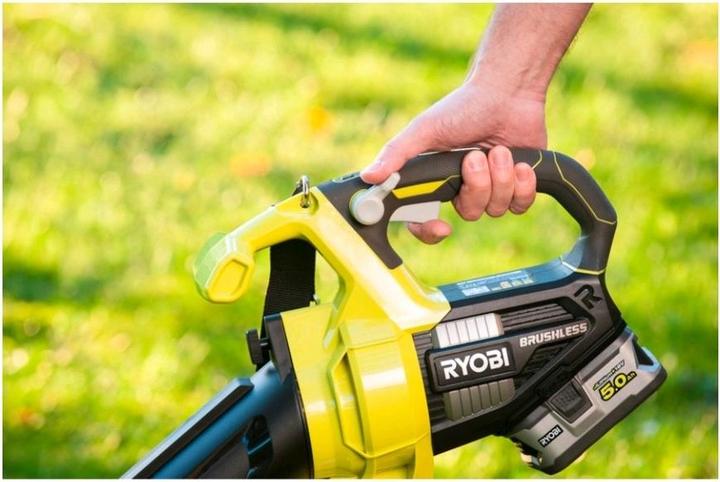 Actual product image Ryobi 5133003661 (Rechargeable battery operated, Leaf blower)