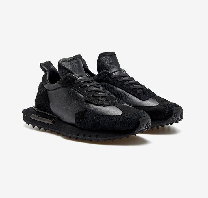 Actual product image BePositive Space Race - Triple Black (43)