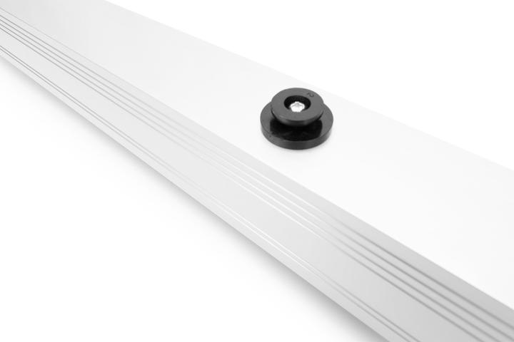 Produktbild Digitus Basis IT PDU, 1-phasig 32A, 24 x C13, 4 x C19, 3 m Zuleitung, IEC 60309 32 A Stecker