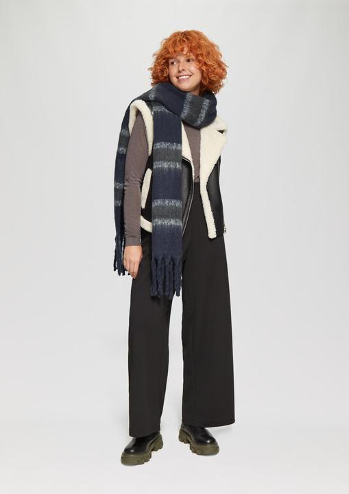 Produktbild S.Oliver Tuch Flauschiger Schal mit Fransen