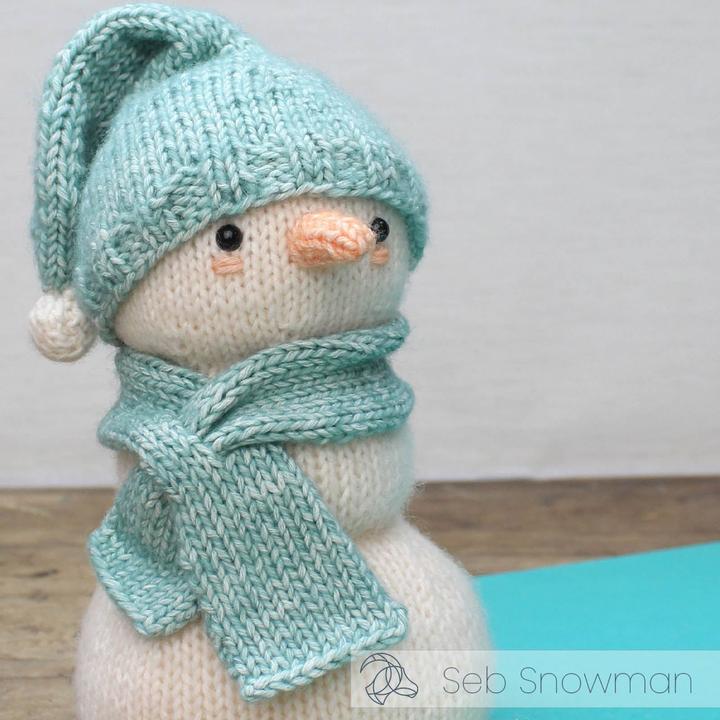 Actual product image Hardicraft Sebastian Snowman - Knitting set