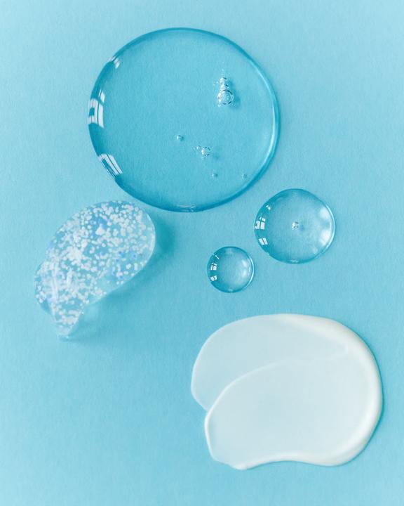 Actual product image NIVEA Porenverfeinerndes Waschpeeling (Cleansing scrub, 150 ml)