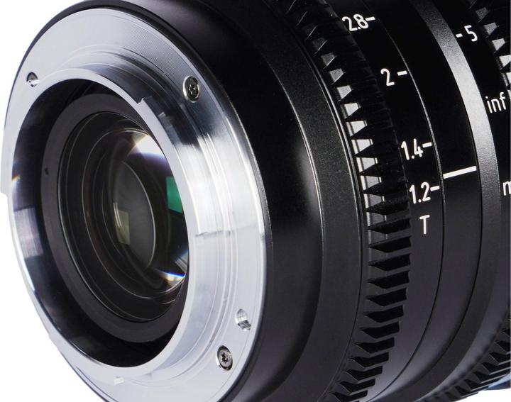 Produktbild Sirui 35mm T1.2 (Canon RF, APS-C / DX)