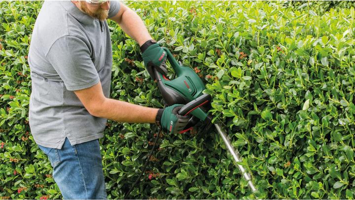 Produktbild Bosch Home & Garden UniversalHedgeCut 18V-50 (Akkubetrieb)