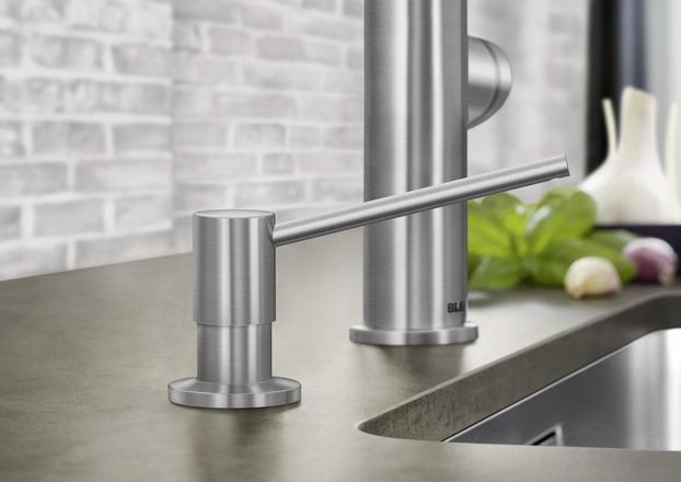 Produktbild Blanco TORRE Spülmittelspender satin dark steel | Passend zu allen BLANCO-Küchenarmaturen | Bequem v