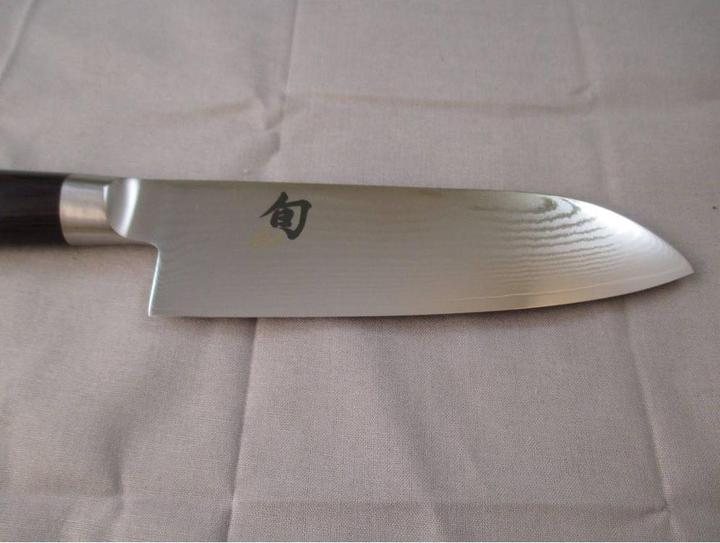 Actual product image Kai Shun Santoku (14 cm)