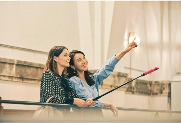 Productafbeelding RICOH Theta SC2 (30p, Bluetooth, WiFi)