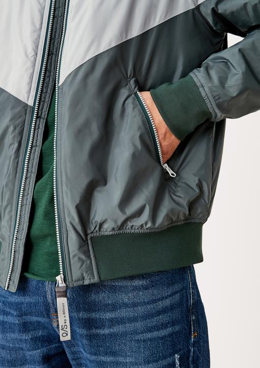 Actual product image s.Oliver Outdoor-Jacke Bomberjacke mit Colourblocking (L)