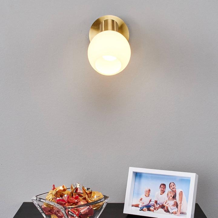 Actual product image Lindby Elaina (400 lm, E14)