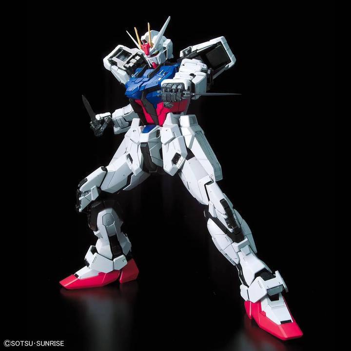 Actual product image Bandai Gundam - Perfect Strike Gundam Perfect Grade