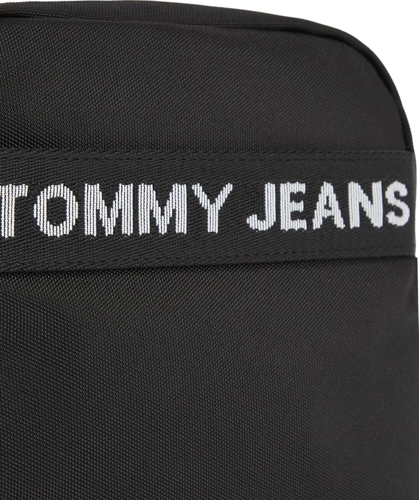 Actual product image MGA Na (100% Recycled Polyester)