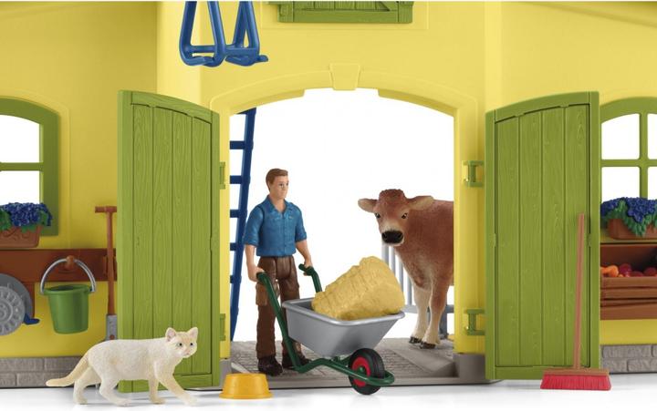 Actual product image Schleich Farm World Large Stable with Animals and Accessories
