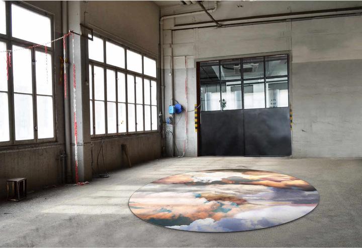 Actual product image Moooi Walking On Clouds Carpet (350 x 350 cm)
