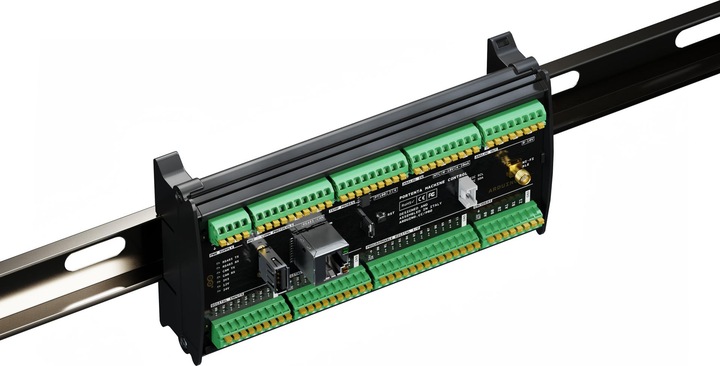 Actual product image Arduino Expansion board Portenta Machine Control